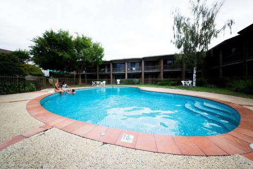 Sandown Regency Hotel & Apartments - Facilities and Amenities