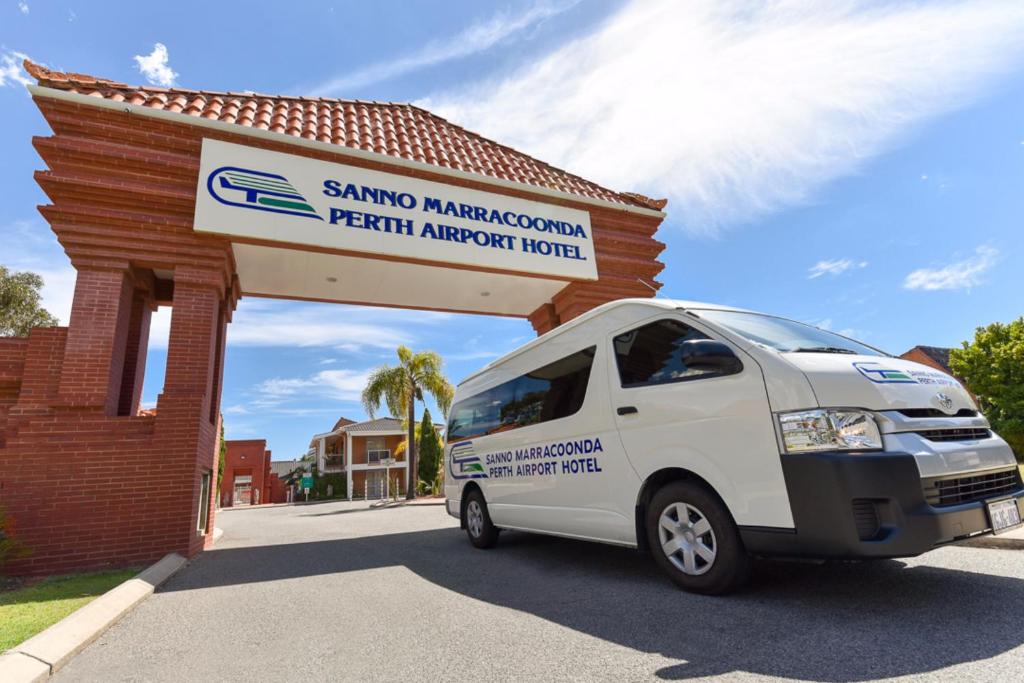 Best Hotels In Redcliffe, Perth