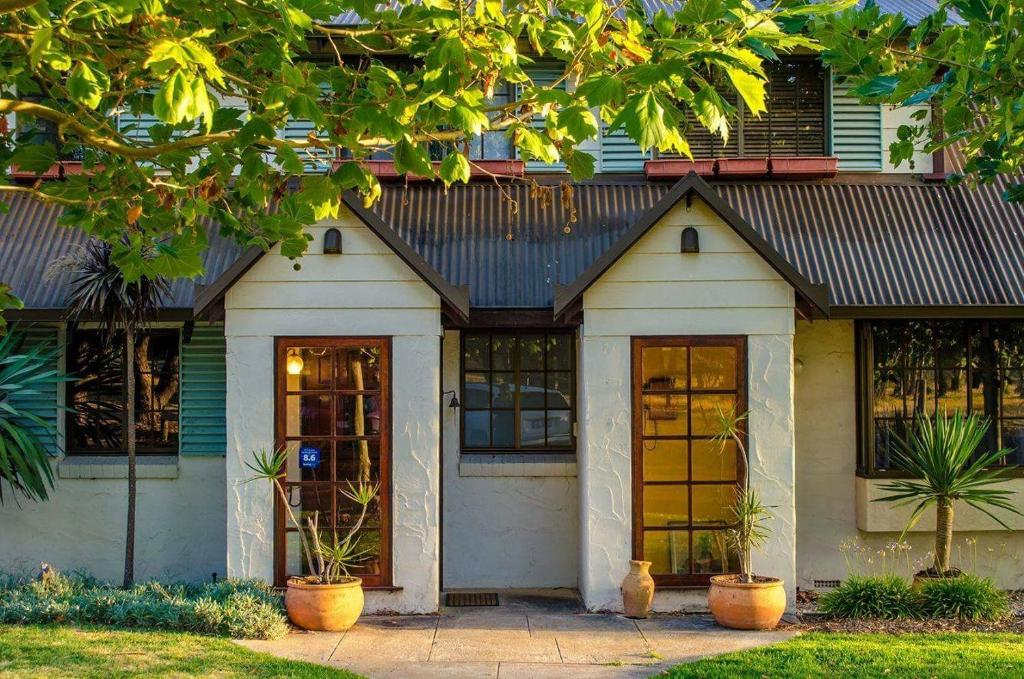 Sienna Lodge Review