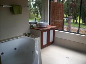 Silversprings Cottages - Amenities and Facilities