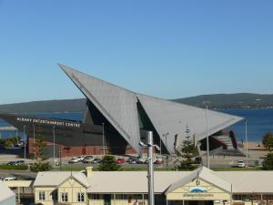 Six Degrees Boutique Hotel - Guest Ratings and Reviews