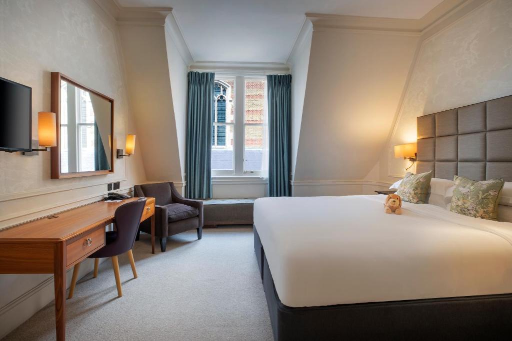 Sloane Square Hotel Review