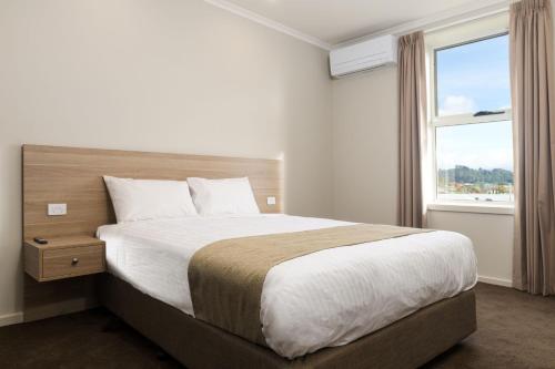 Somerset Hotel - Room Amenities