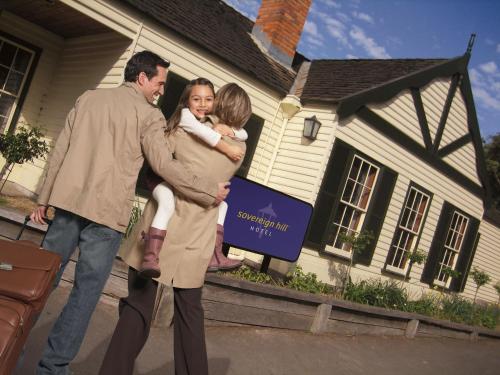 Sovereign Hill Hotel - Facilities and Amenities