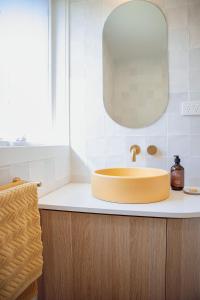 Sunnymead Hotel - Room Features and Amenities