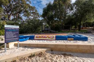 Tasman Holiday Parks - Yallingup Caves - Apartment Amenities