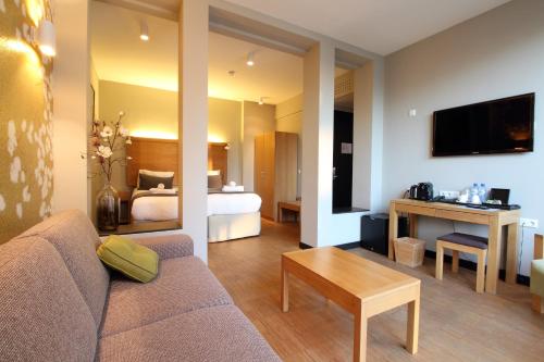 The Bank Hotel - Amenities and Facilities