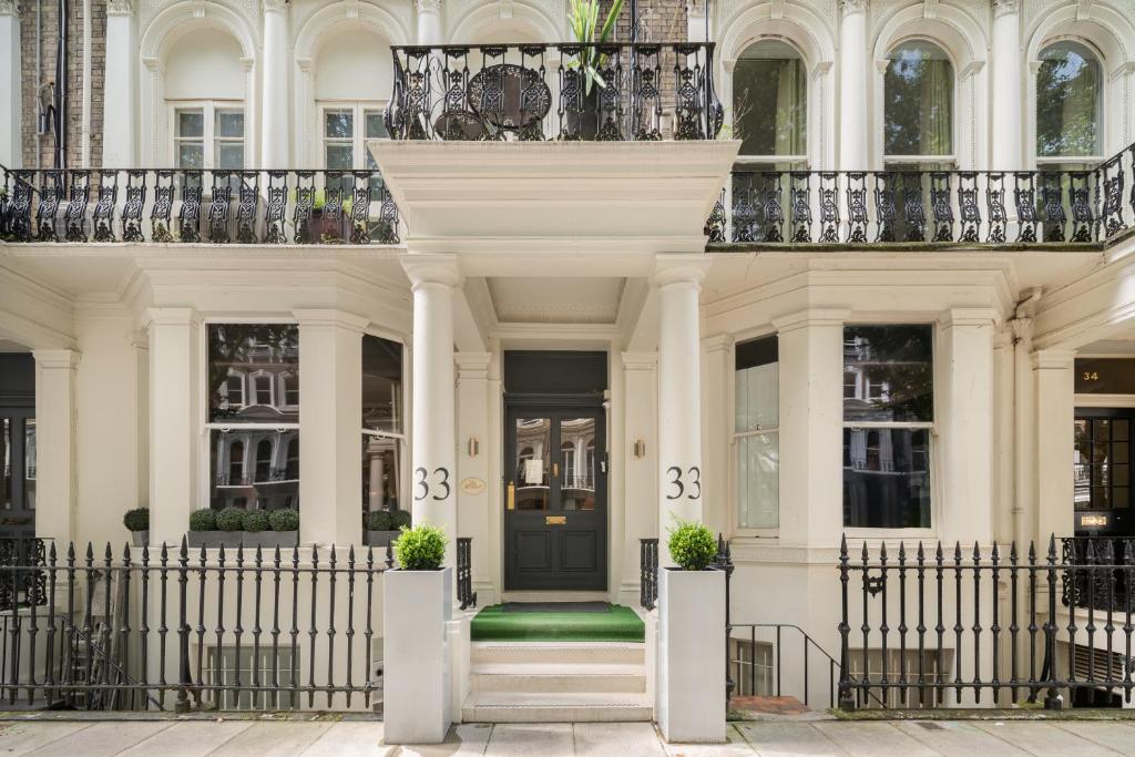The Beaufort Review