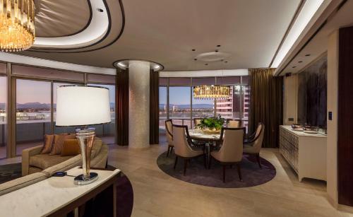 The Darling at The Star Gold Coast - Luxurious Accommodations