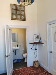 The Empire Hotel - Nearby Attractions and Activities