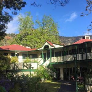 The Grand Halls Gap - Outdoor Features