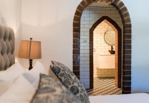 The Manor Basket Range - Room Types