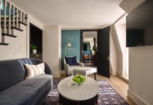 The Mayfair Townhouse - an Iconic Luxury Hotel - Luxurious Facilities and Amenities