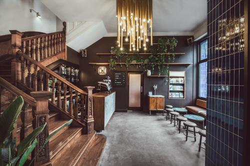 The Pilgrm - Amenities and Services