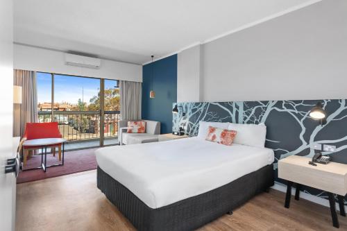 The Plaza Hotel Kalgoorlie - Room Accommodations
