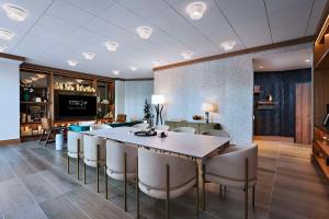 The Royal Sonesta Washington DC Capitol Hill - Dining Experience