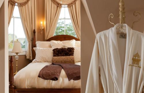 The Tower Cottage Bed and Breakfast - Complimentary Gourmet Breakfast