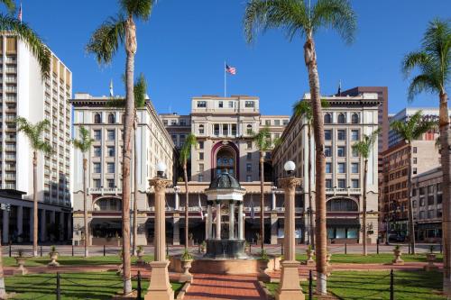 The US Grant, a Luxury Collection Hotel, San Diego - Impressive Amenities and Services