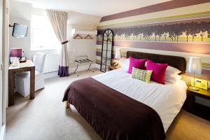 The Victoria - Guest Ratings and Reviews