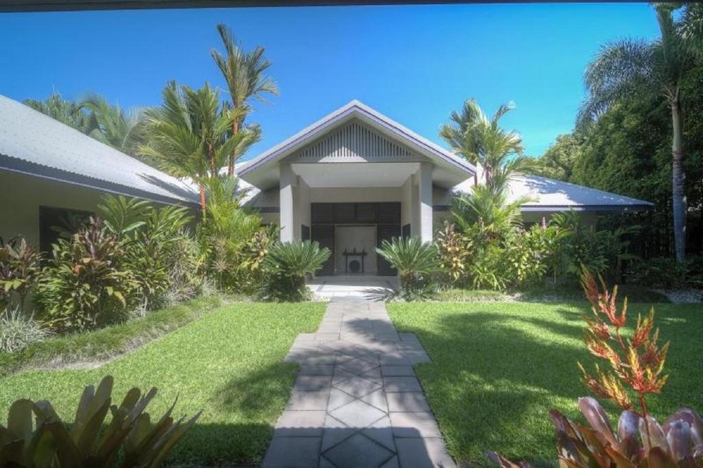 Tranquility By The Course Port Douglas Review