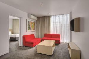 Travelodge Hotel Melbourne Docklands Review - Room Features