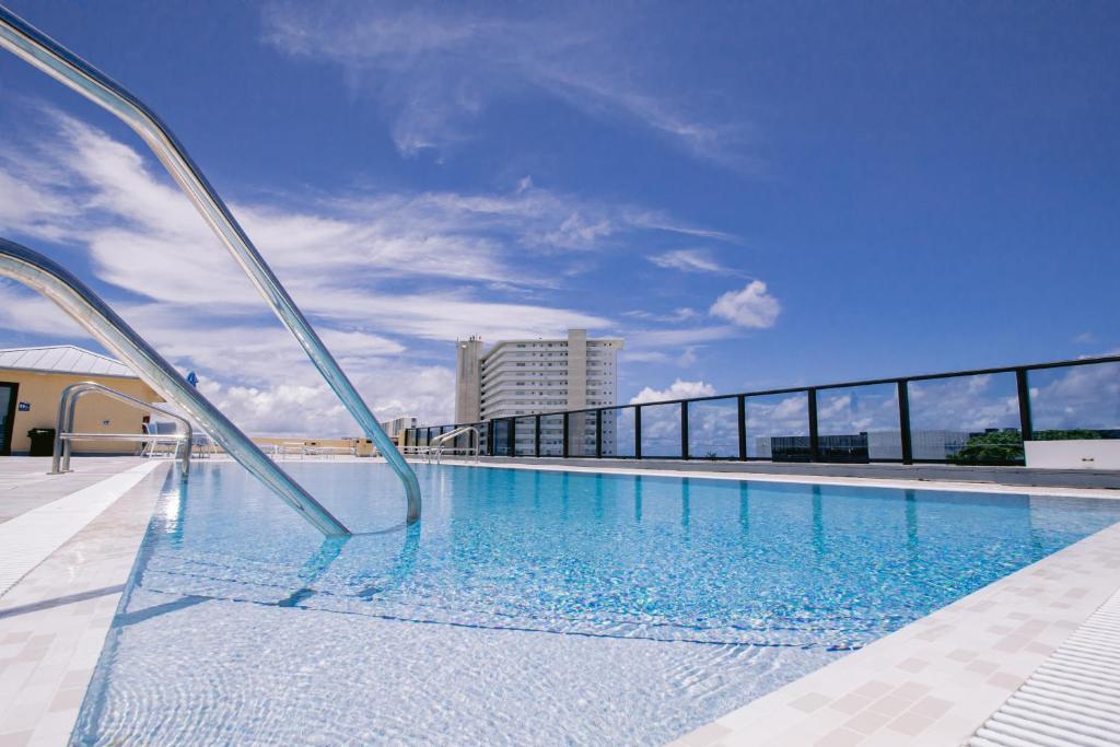 Vistalmar Beach Resort - Dining and Culinary Offerings