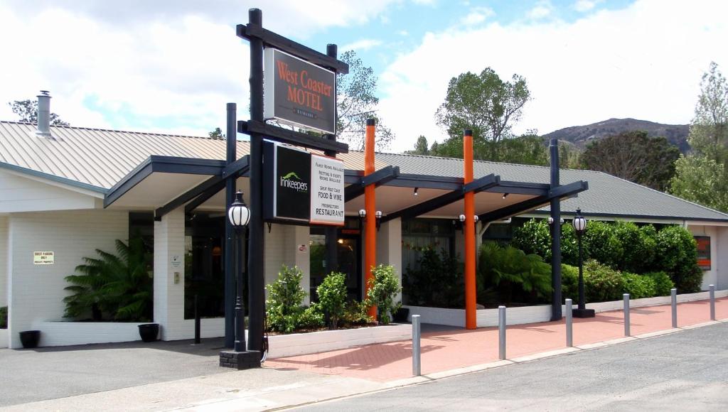 West Coaster Motel Review