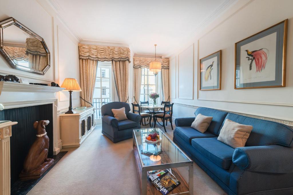 44 Curzon Street by Mansley - Key Points