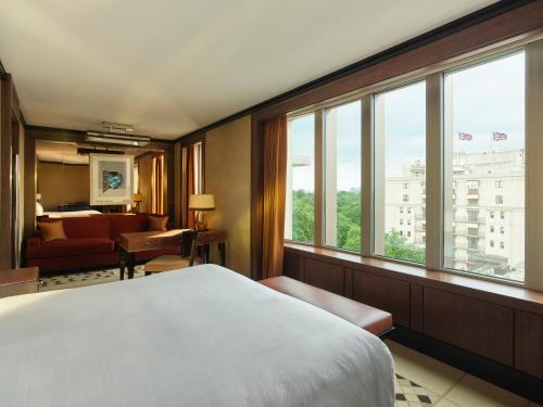 45 Park Lane - Dorchester Collection - Key Points
