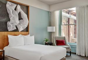 21c Museum Hotel Louisville - Dining and Culinary Offerings