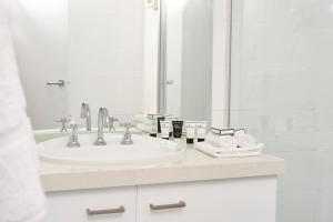 Abom Hotel - Check-in and Check-out Policies