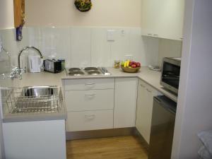 Adelaide Hills B&B Accommodation - Room Features and Amenities
