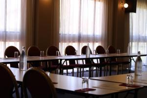 Adelaide International Motel - Nearby Attractions and Facilities