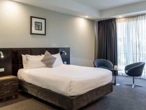 Adelaide Rockford - Exceptional Amenities