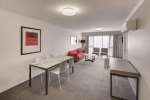 Adina Serviced Apartments Canberra James Court - Location and Accessibility