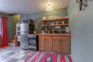 Adobe and Pines Inn Bed and Breakfast - Exceptional Guest Services