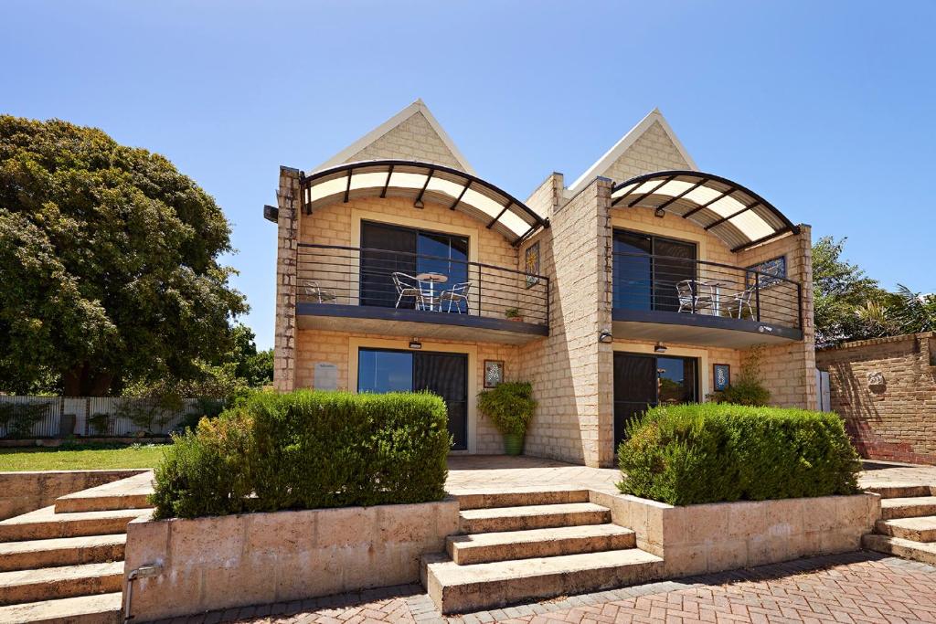 Albany Harbourside Apartments And Houses - Family-Friendly Facilities and Amenities