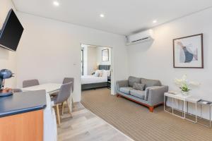 All Suites Perth - Location and Accessibility