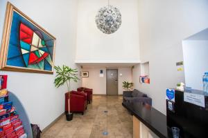 Arch Hotel - Business Facilities