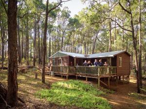 Balingup Heights Hilltop Forest Cottages - Ratings and Scores Breakdown