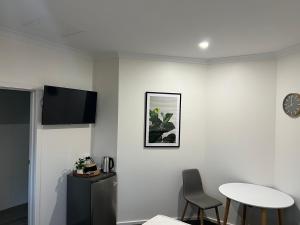 BENDIGO BOTANIC MOTEL- With KING Beds-Refurbished 2022 - Safety and Security