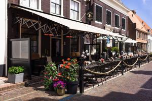Boutique Hotel Elburg With Tapperij - Facilities and Amenities