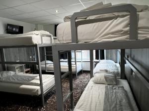 Budget Trianon Hotel - Policies and Procedures