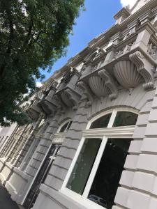 Bull and Mouth Hotel Maryborough Victoria - Policies and Services