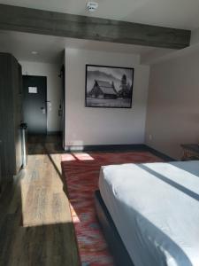 Bunk House - Booking Your Stay