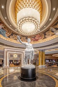 Caesars Palace Hotel & Casino - Policies and Guest Information