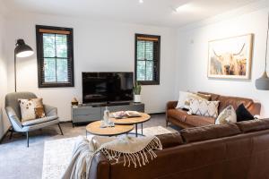 Camden Apartment - Apartment Specifications