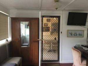 Character 1940s Property - Guest Reviews and Ratings