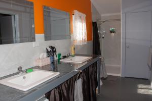 Chrissies Dongara - Facilities and Amenities