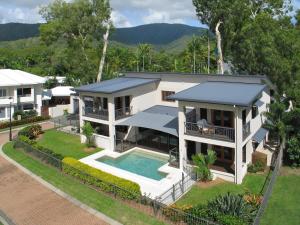 Clifton Beach Holiday Villas - Booking Information